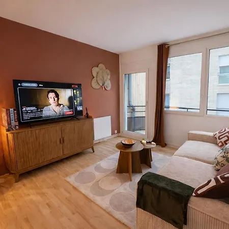 Апартаменты Hyper Centre Renove Terrasse & Parking Тур