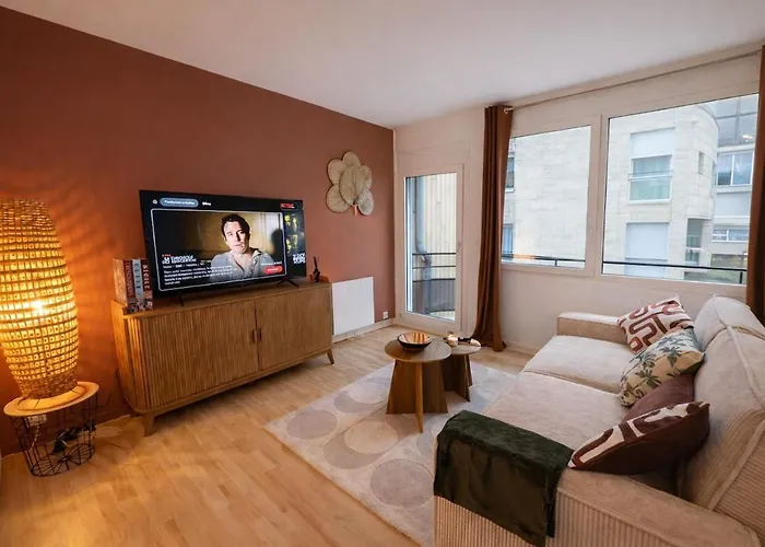 Апартаменты Hyper Centre Renove Terrasse & Parking Тур